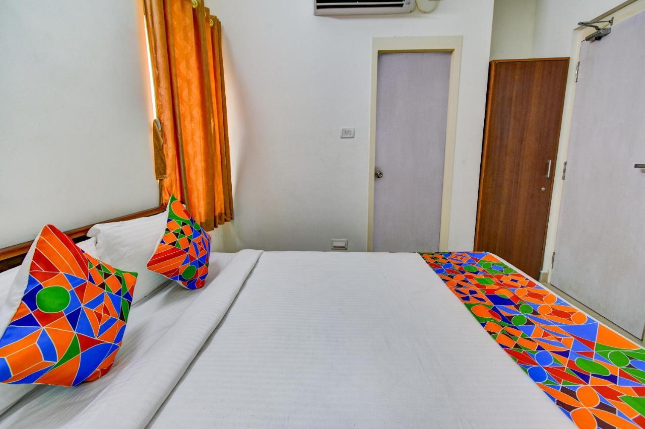 Fabexpress Pas Residency - Nr Marina Hotel 3*